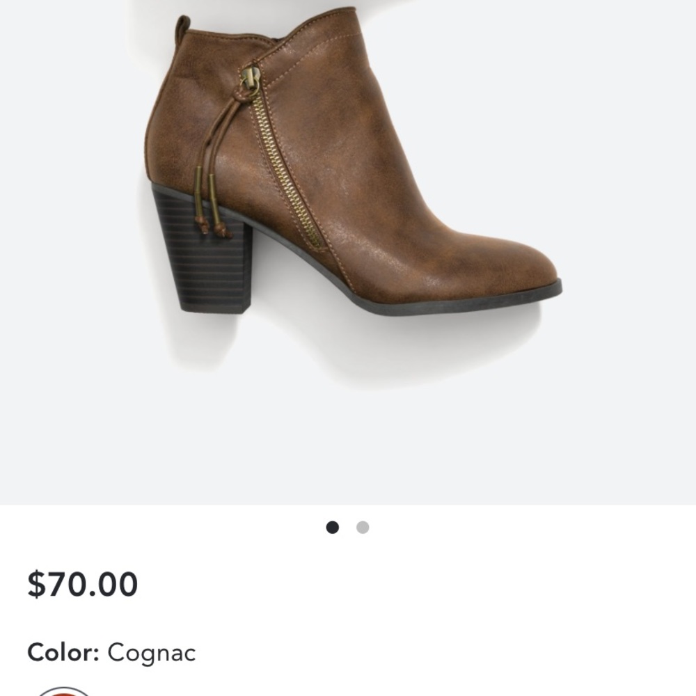 Report booties